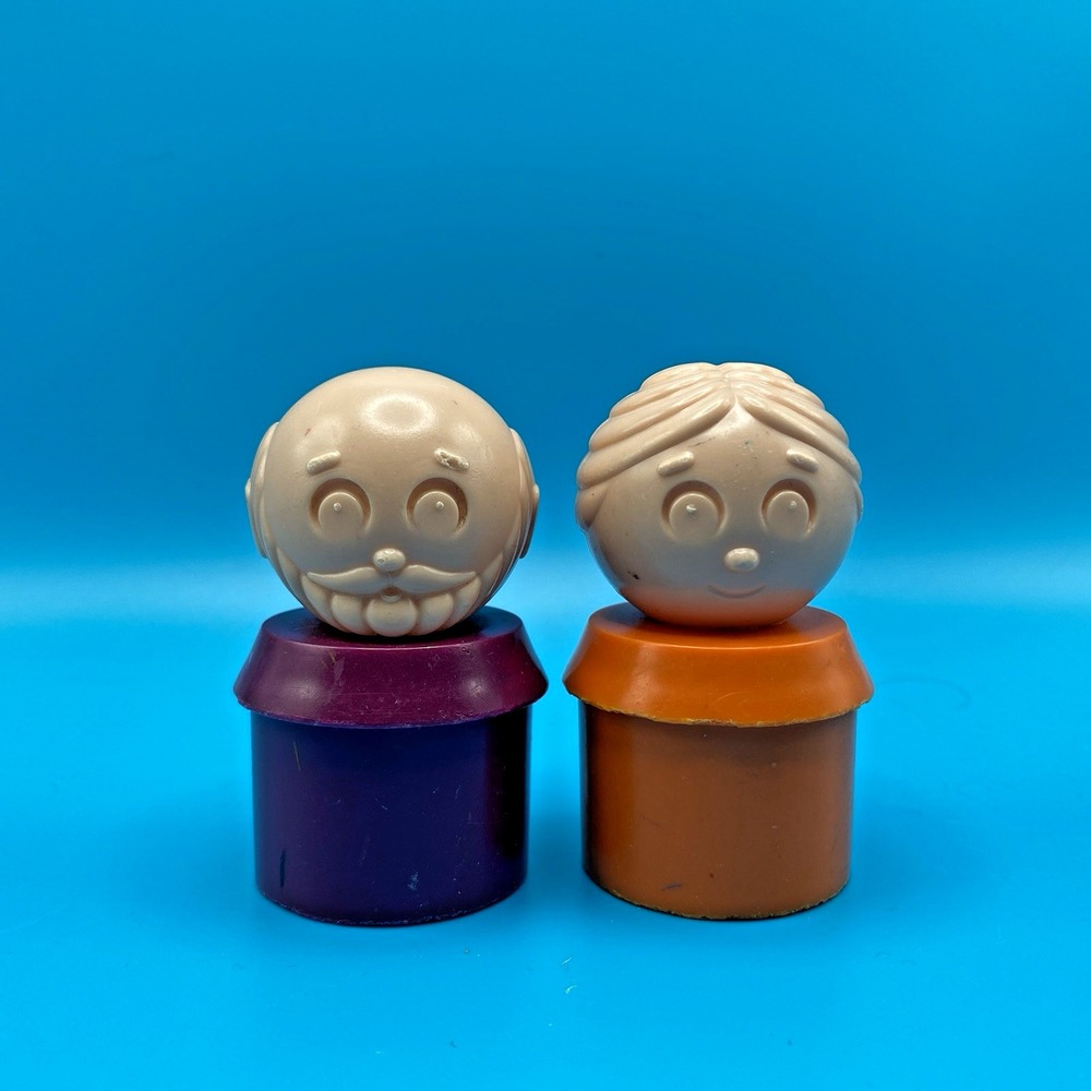 Vintage Tupperware Noah's Ark Toy Mr & Mrs Noah Characters 2 1/2"